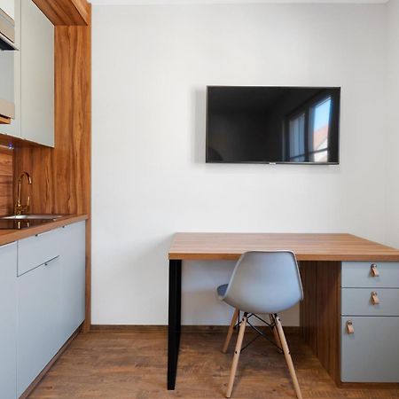 Schickes All-Inklusive Apartmentzimmer By Resida Asset Gmbh Brunn am Gebirge Exterior foto