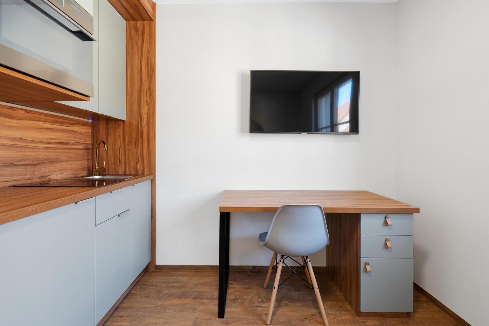 Schickes All-Inklusive Apartmentzimmer By Resida Asset Gmbh Brunn am Gebirge Exterior foto